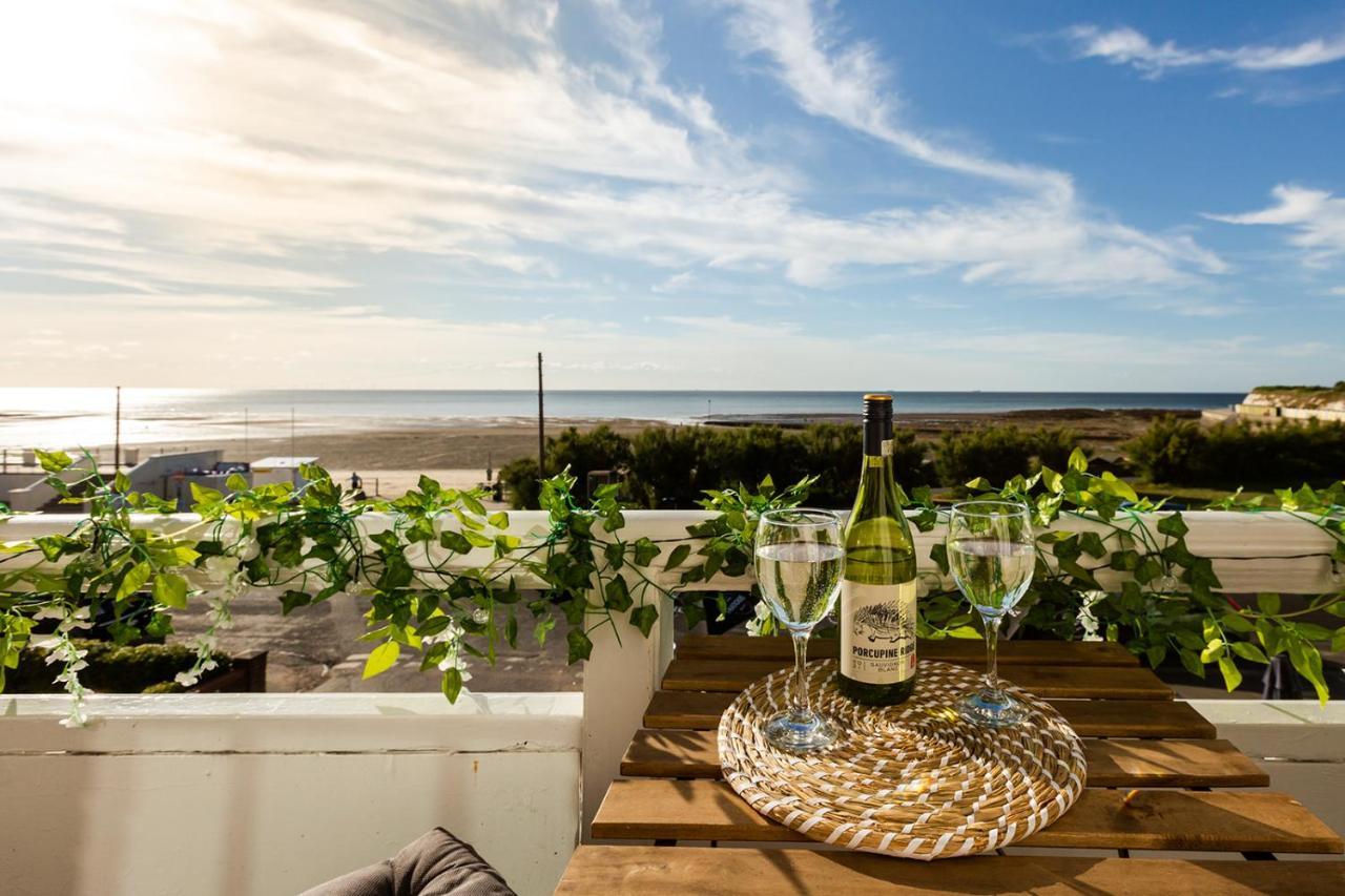 Апартаменты A View Of The Bay- Panoramic Sea Views- Sleeps 4 Westgate-on-Sea Экстерьер фото